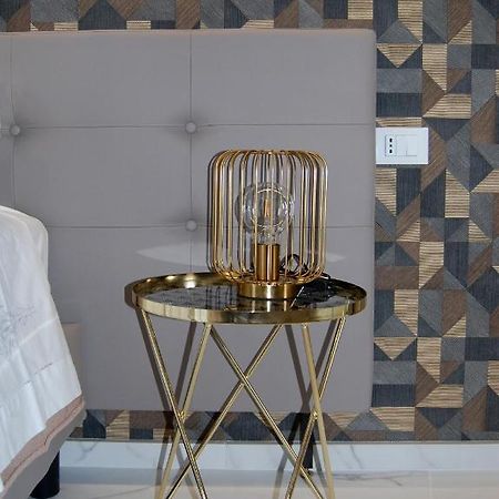 Domus Suite Termoli Luaran gambar